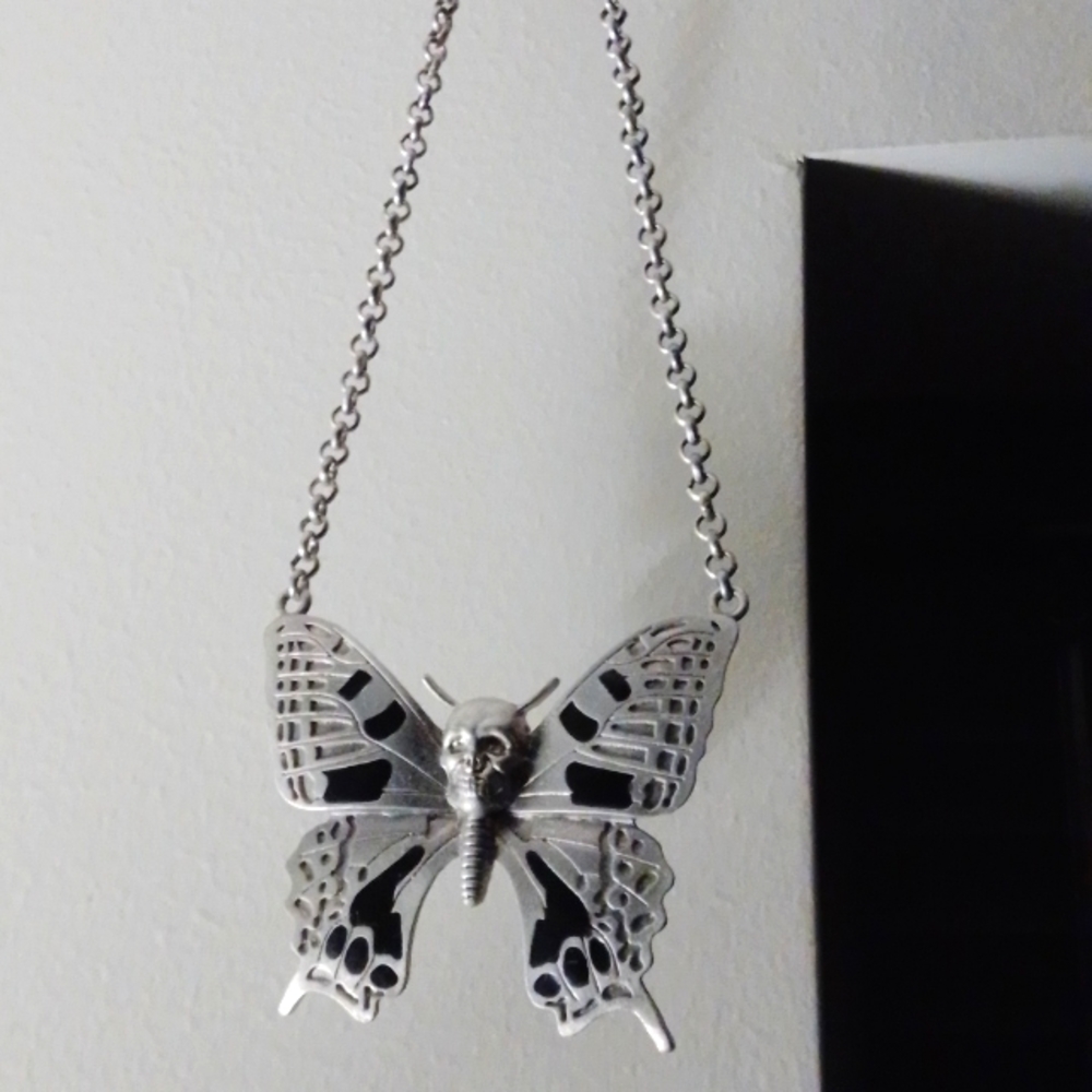 Women's Butterfly Choker necklace